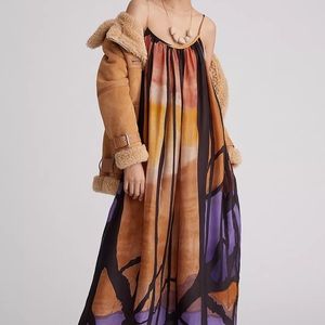 ✨ NWOT Anthropologie Abstract Silk Maxi Dress. US Size 4. ✨